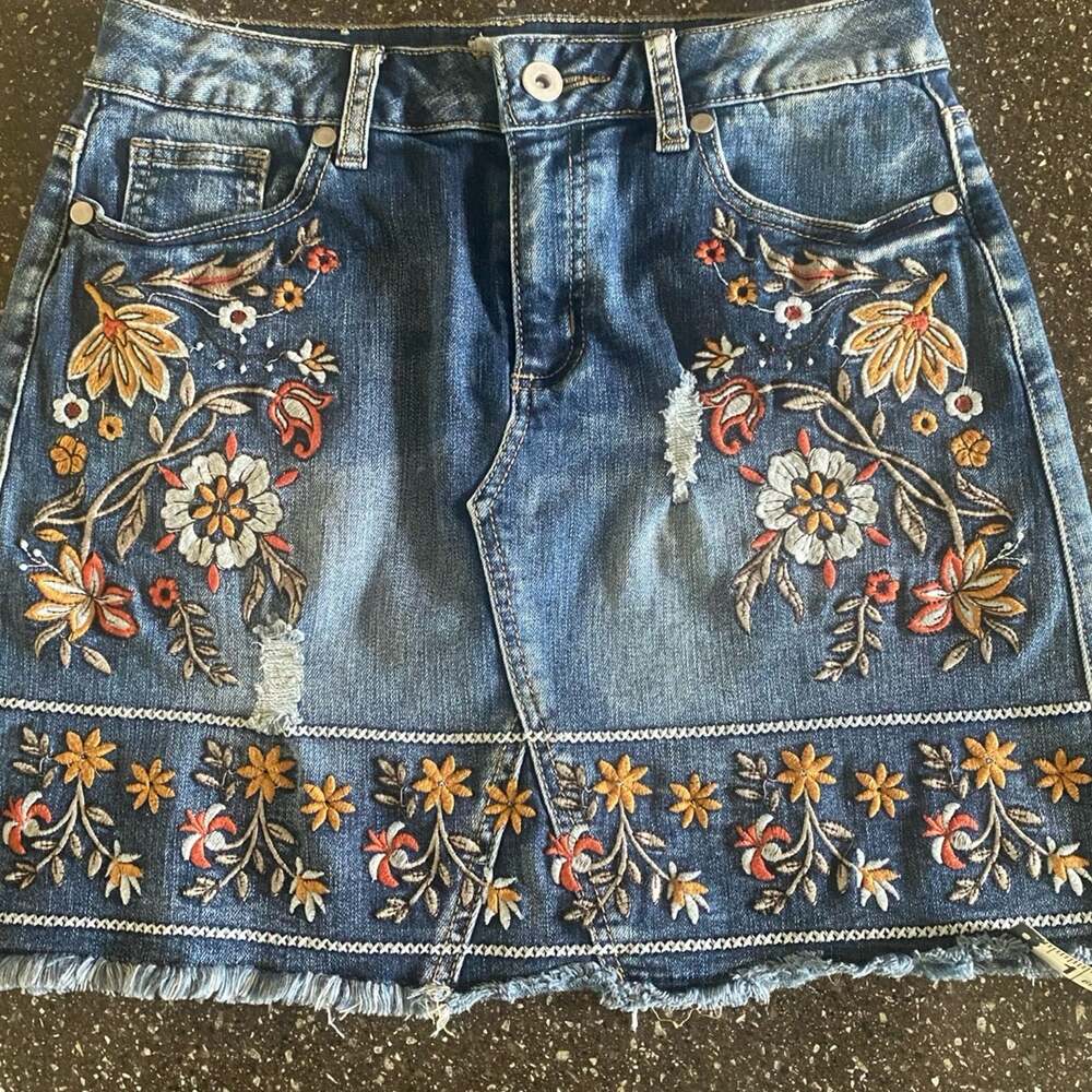 XS Altar’d State mini denim skirt
